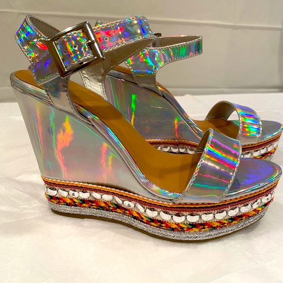 BAMBOO Shoes - Studded Wedges by Holog NEW~ 🔥Free Shipping 👍